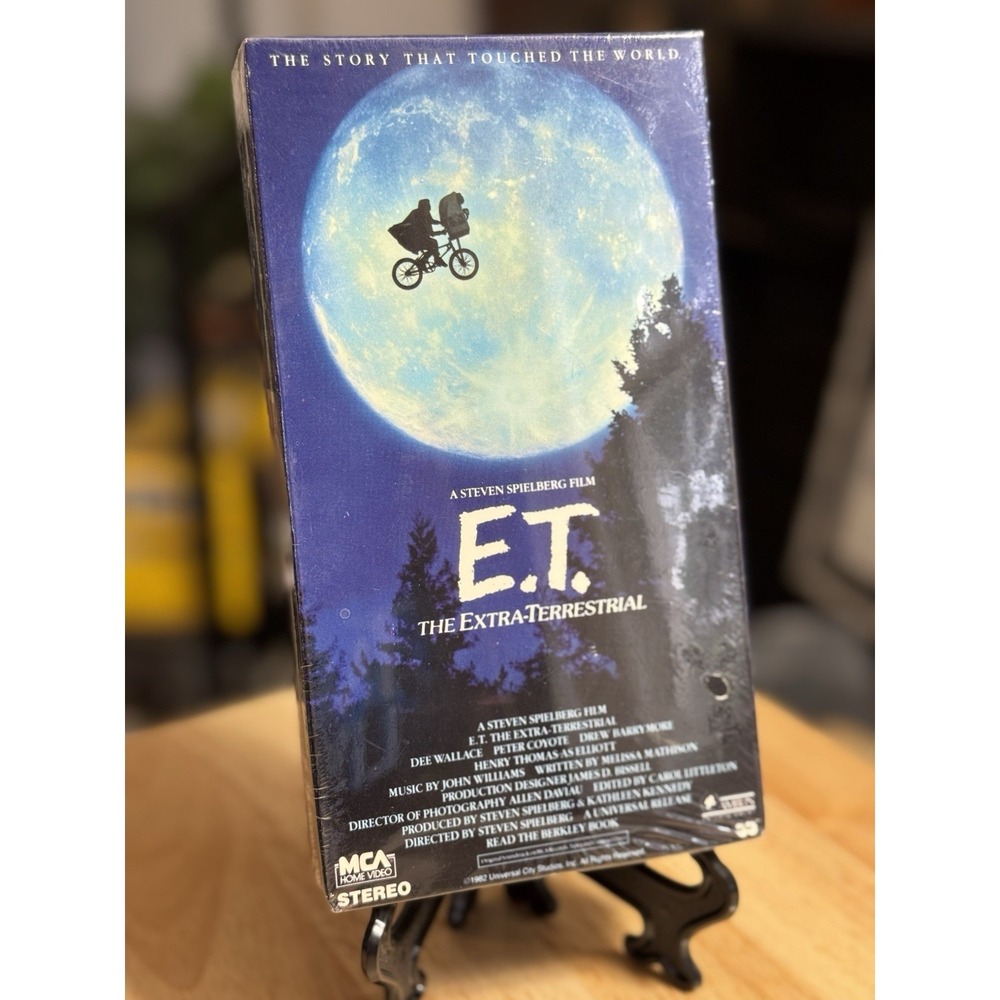 E.T. The Extra-Terrestrial VHS Tape 1988 MCA FACTORY SEALED Original Green Flap*